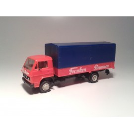 Camion de Transporte MAN Rojo - Herpa