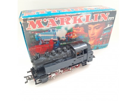 3032 - Locomotora Vaporera BR81 010 - Marklin